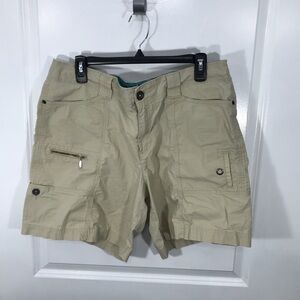 Women’s Eddie Bauer  Tan Cargo Shorts Size 16 Petite CB-00